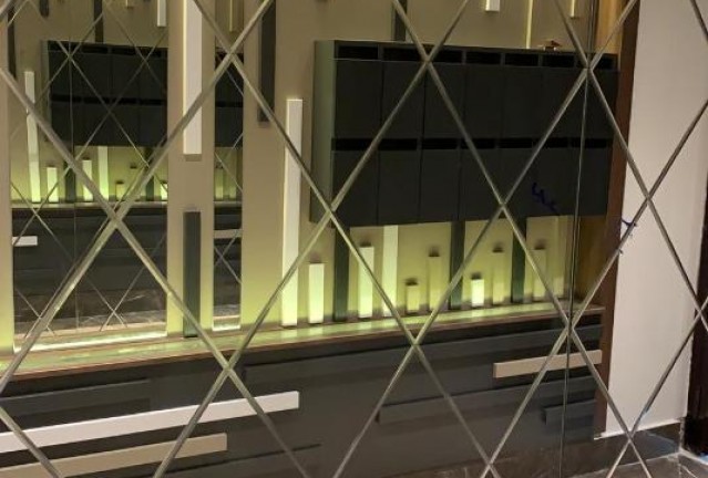 b276fcf9-4d39-4937-9283-2fa878409fb1